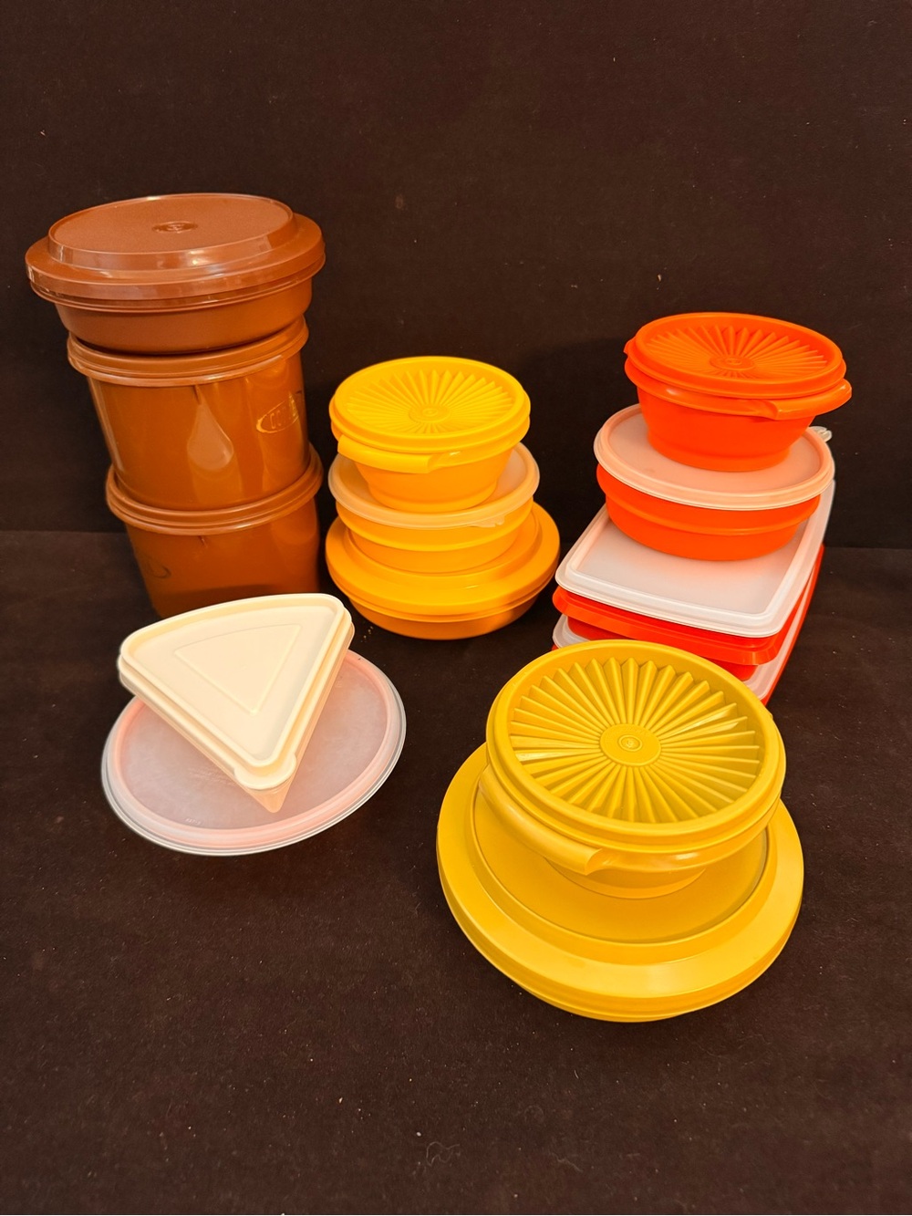 Assorted Vintage 14 pc Tupperware Lot